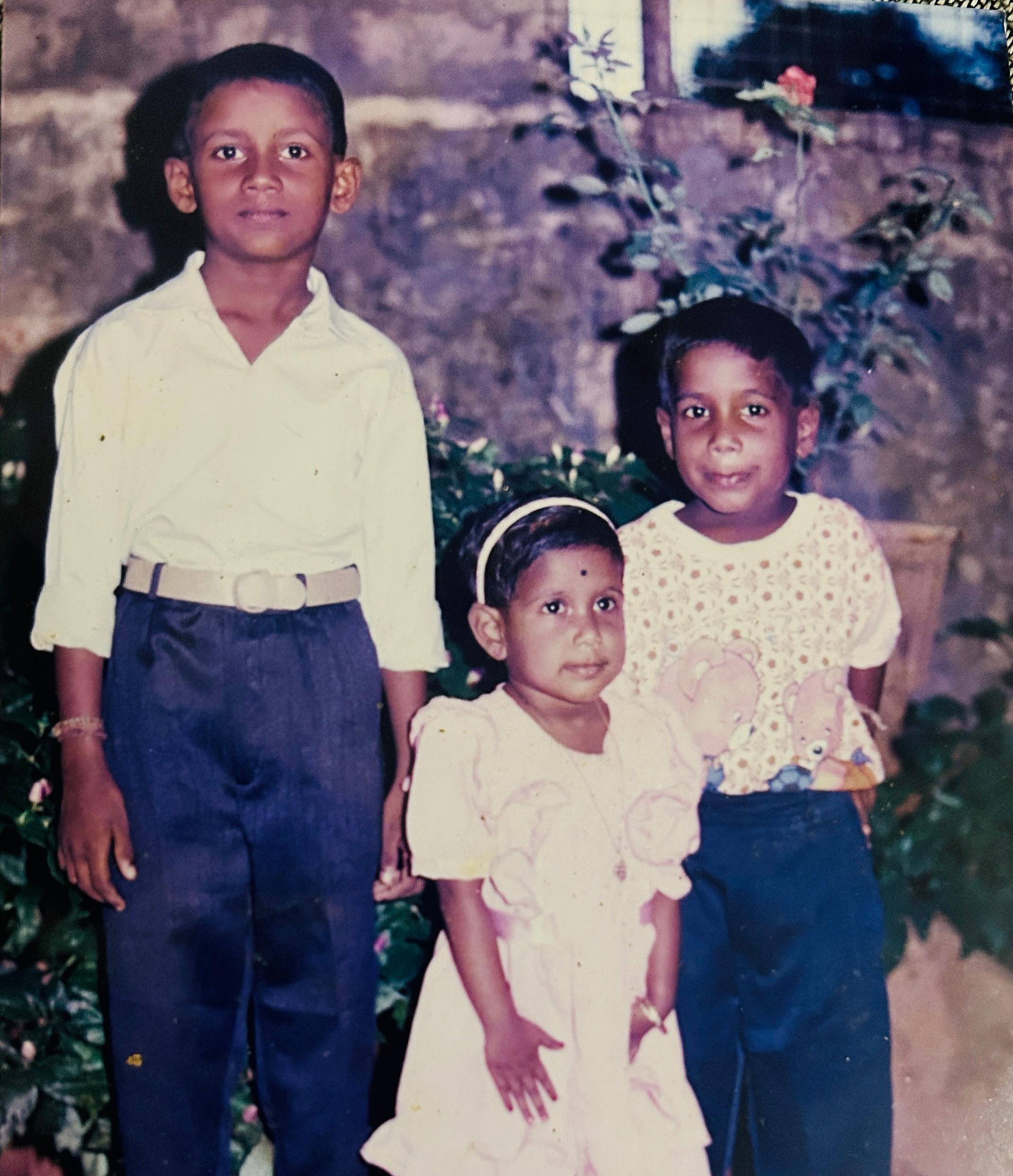 ஒளியுள்ள இருட்டு – 1 ஒளியுள்ள இருட்டு – 1